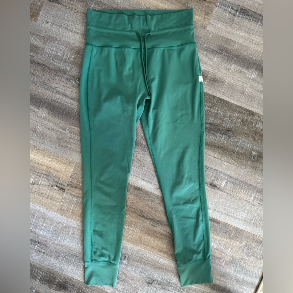 Vuori Women's Daily Leggings